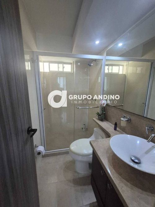 Apartamento de 3 alcobas en venta en Cabecera Del Llano, Bucaramanga, 99 m² · foto 3 de 22