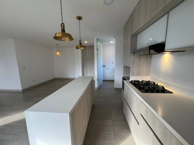 Apartamento de 2 alcobas en venta en Mayorca, Sabaneta, 78 m² · foto 7 de 19
