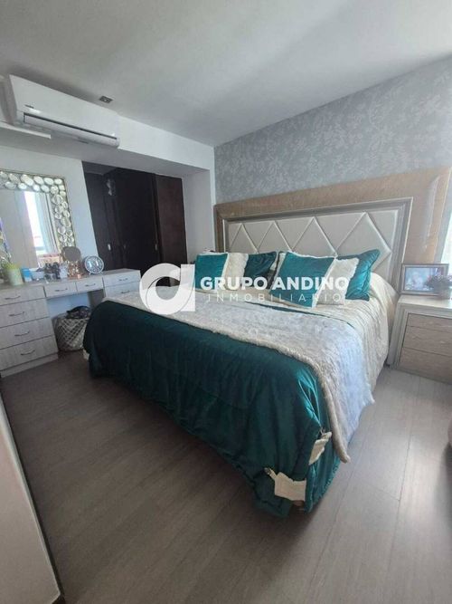 Apartamento de 3 alcobas en venta en Cabecera Del Llano, Bucaramanga, 99 m² · foto 8 de 22