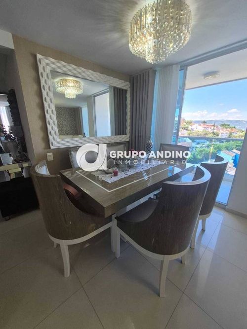Apartamento de 3 alcobas en venta en Cabecera Del Llano, Bucaramanga, 99 m² · foto 14 de 22