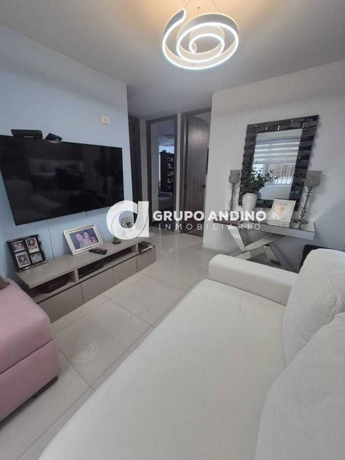Apartamento de 3 alcobas en venta en Cabecera Del Llano, Bucaramanga, 99 m² · foto 18 de 22