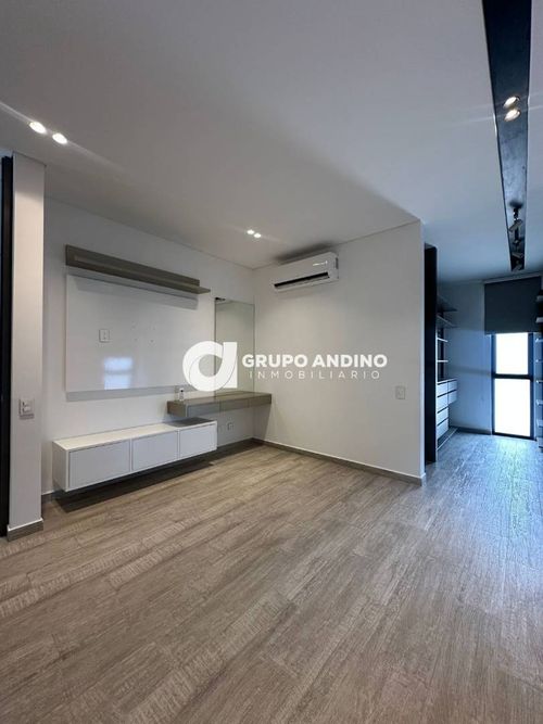 Casa de 5 alcobas en venta en Ruitoque, Floridablanca, 322 m² · foto 10 de 24