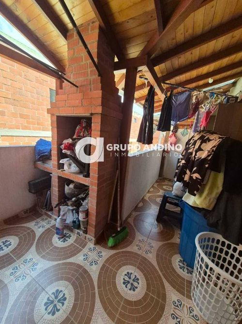 Casa de 4 alcobas en venta en Granjas De Provenza, Bucaramanga, 270 m² · foto 11 de 24