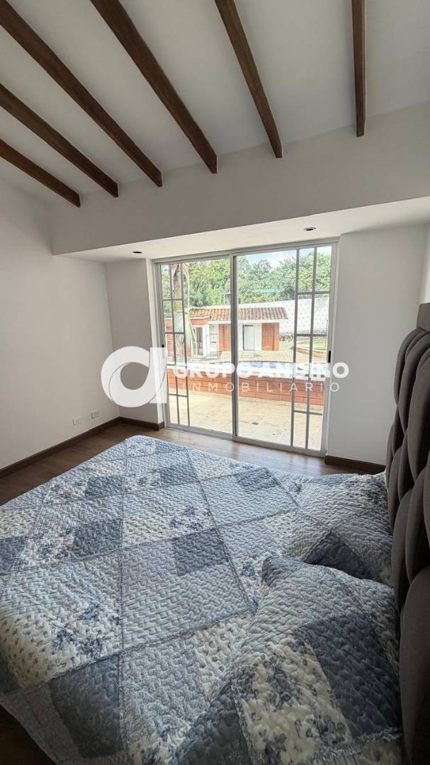 Casa en arriendo en El Poblado, Medellín · foto 15 de 24