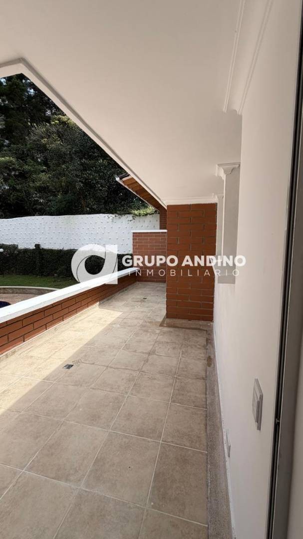 Casa en arriendo en El Poblado, Medellín · foto 19 de 24
