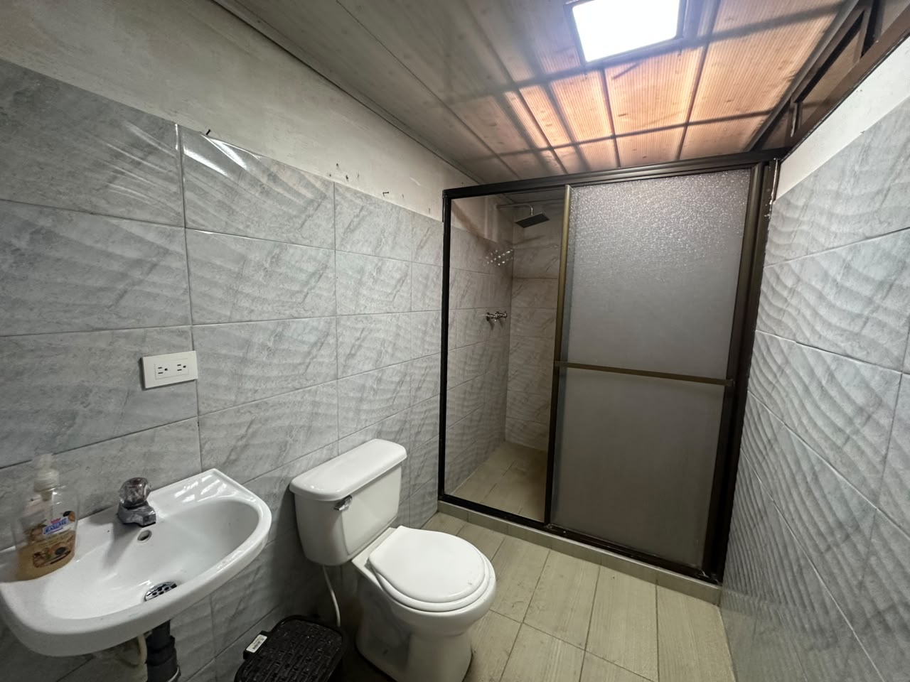 Casa en arriendo en Los Alcazares, Manizales · foto 8 de 12