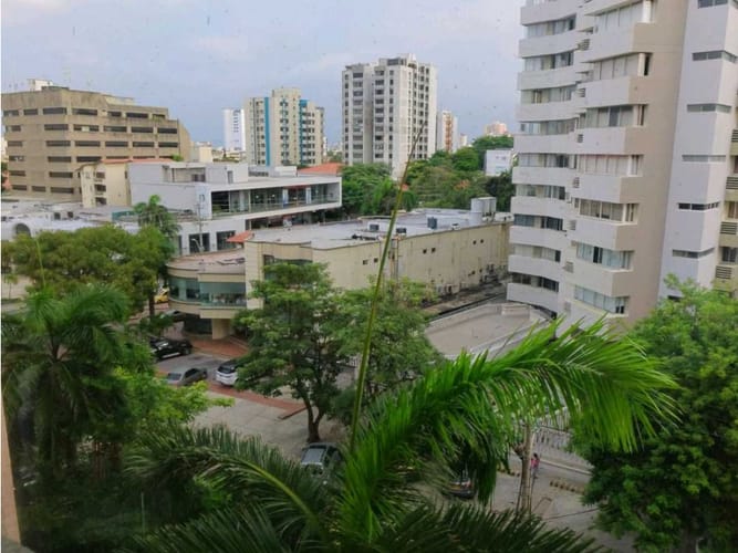 Apartamento de 3 alcobas en venta en El Limoncito, Barranquilla, 210 m² · foto 7 de 12