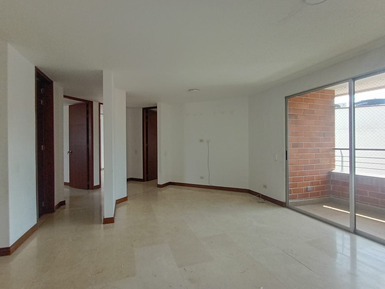 Apartamento en arriendo en Laureles, Medellín · foto 4 de 19
