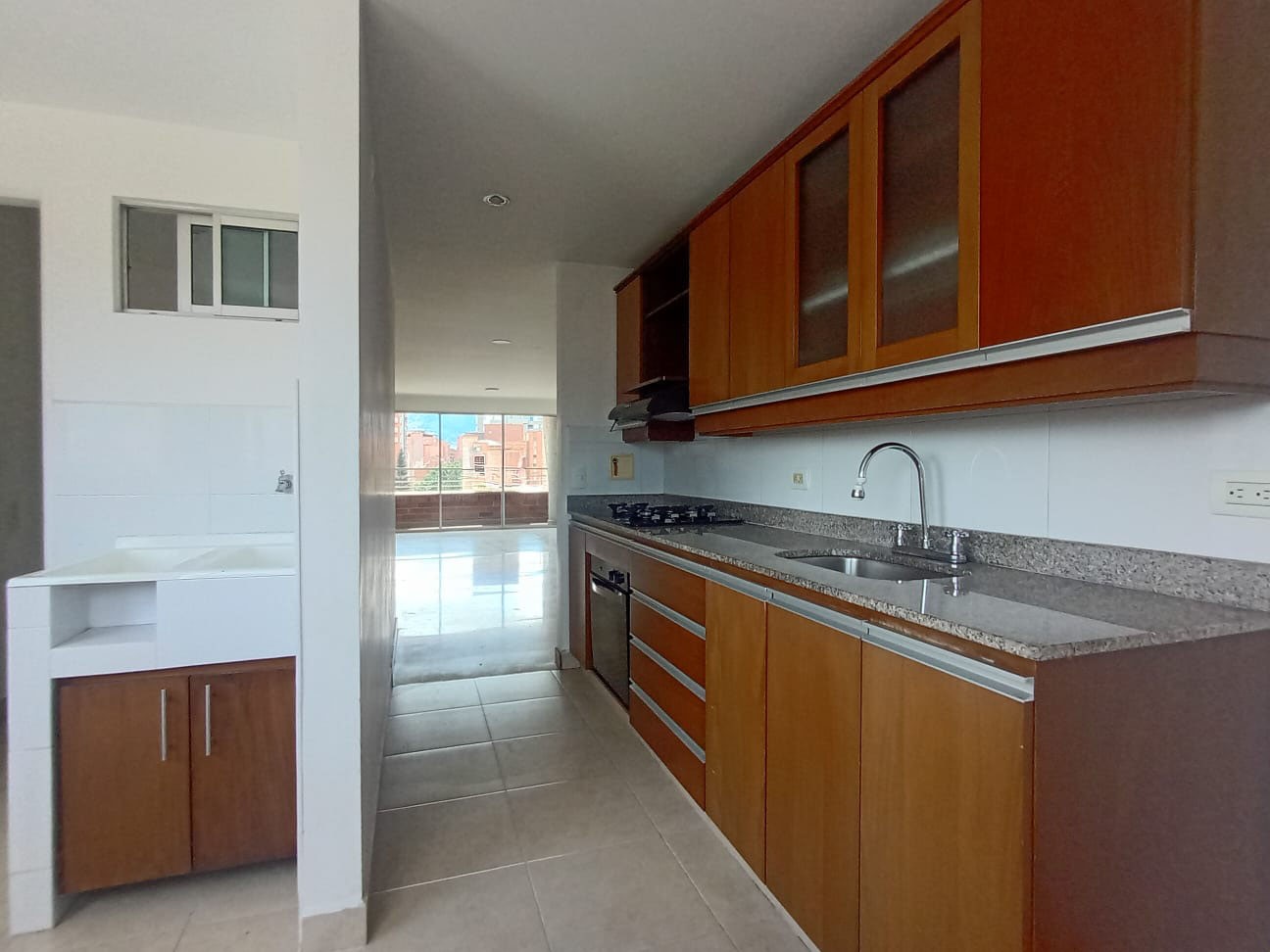 Apartamento en arriendo en Laureles, Medellín · foto 6 de 19