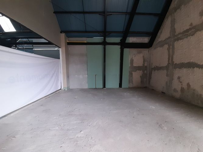 Local en arriendo en Los Colores, Medellín, 124 m² · foto 3 de 8