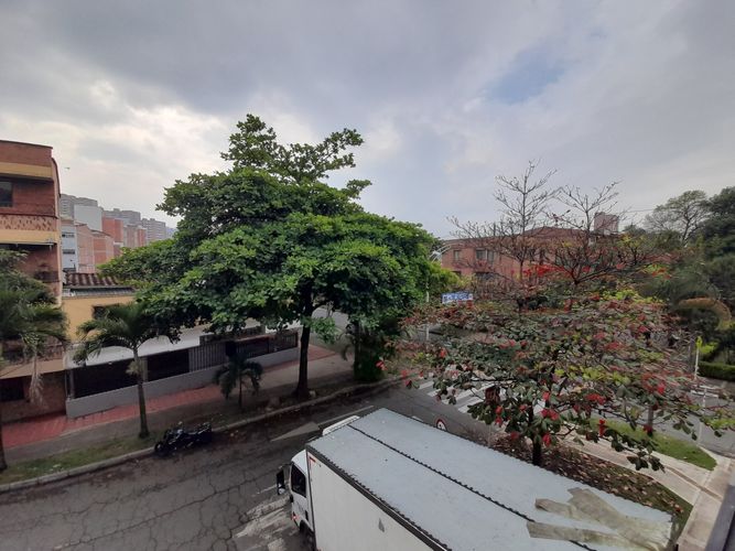 Local en arriendo en Los Colores, Medellín, 124 m² · foto 7 de 8