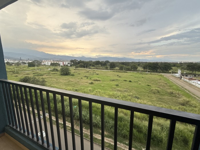 Apartamento en venta en Villa Fatima, Cali · foto 3 de 24