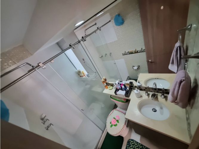 Apartamento de 3 alcobas en venta en Hacienda Casablanca Arboleda, Madrid, 70 m² · foto 18 de 24