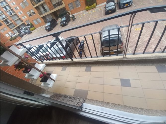 Apartamento de 3 alcobas en venta en Hacienda Casablanca Arboleda, Madrid, 70 m² · foto 23 de 24