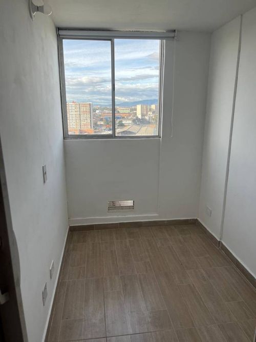 Apartamento de 3 alcobas en venta en Fontibon, Bogotá, 46 m² · foto 8 de 24