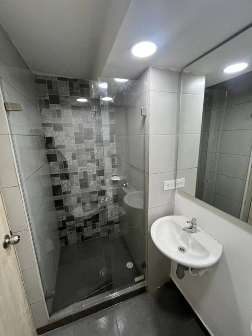 Apartamento de 3 alcobas en venta en Fontibon, Bogotá, 46 m² · foto 11 de 24