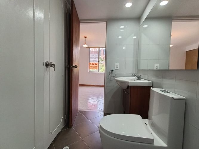 Apartamento de 3 alcobas en arriendo en El Diamante No. 2, Medellín, 125 m² · foto 16 de 20
