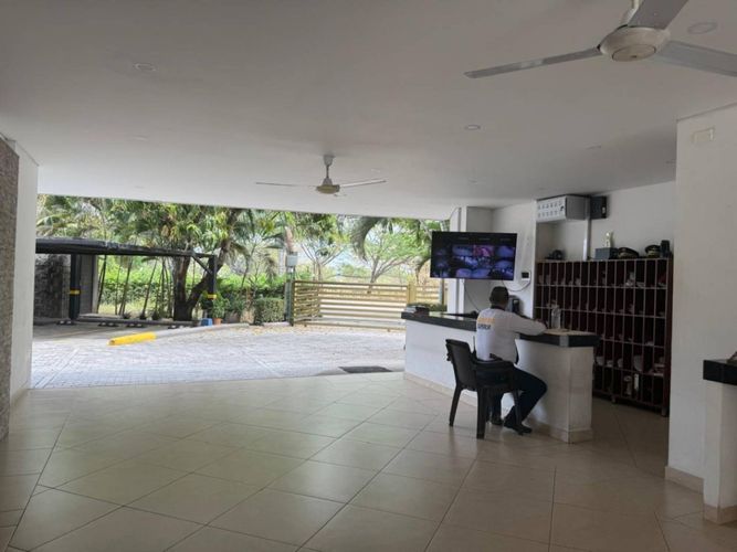 Apartamento de 2 alcobas en venta en Girardot, Girardot, 96 m² · foto 2 de 18