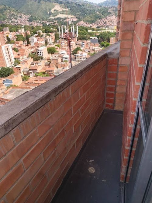 Apartamento de 2 alcobas en arriendo en La America, Medellín, 36 m² · foto 2 de 14