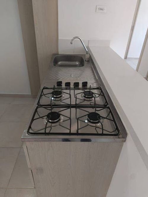 Apartamento de 2 alcobas en arriendo en La America, Medellín, 36 m² · foto 6 de 14