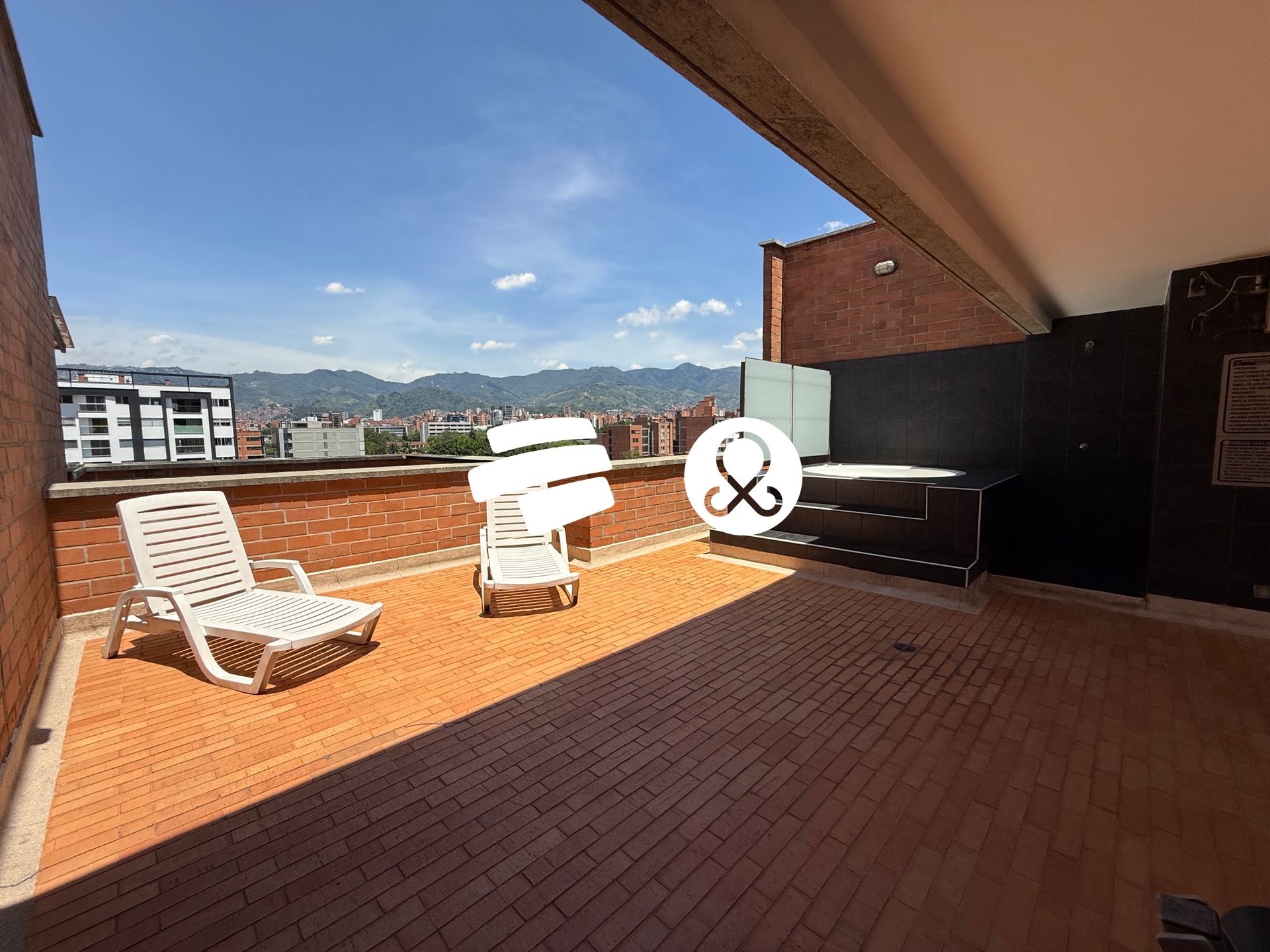 Apartamento en venta en Laureles, Medellín · foto 3 de 17