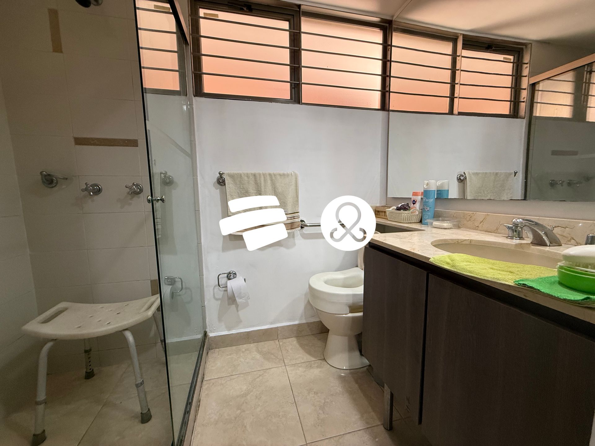 Apartamento en venta en Laureles, Medellín · foto 7 de 17