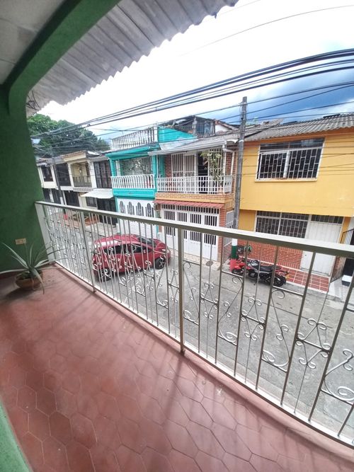 Casa de 3 alcobas en venta en Jordan, Ibagué, 94 m² · foto 15 de 21