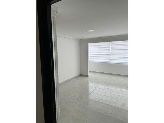 Casa de 5 alcobas en venta en Nueva Cecilia, Armenia, 250 m² · foto 9 de 24