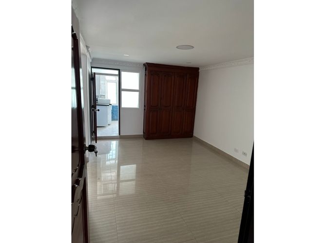 Casa de 5 alcobas en venta en Nueva Cecilia, Armenia, 250 m² · foto 10 de 24