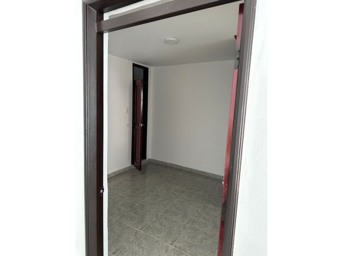 Casa de 5 alcobas en venta en Nueva Cecilia, Armenia, 250 m² · foto 16 de 24