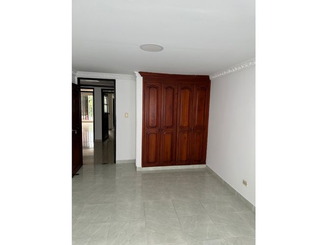 Casa de 5 alcobas en venta en Nueva Cecilia, Armenia, 250 m² · foto 23 de 24
