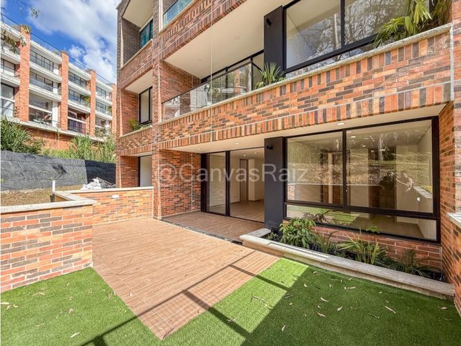 Apartamento de 2 alcobas en venta en Los Salados, El Retiro, 130 m² · foto 3 de 14
