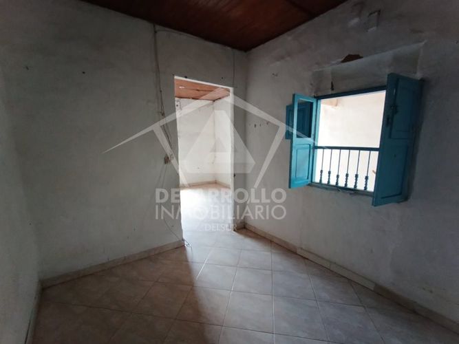 Casa de 6 alcobas en venta en Alto Del Medio, Rionegro, 313 m² · foto 14 de 24