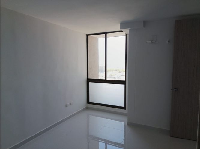 Apartamento de 3 alcobas en venta en Rio Alto, Barranquilla, 94 m² · foto 8 de 24