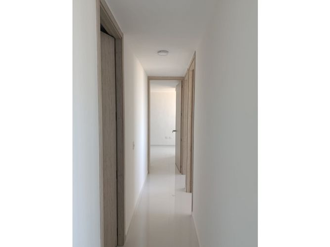 Apartamento de 3 alcobas en venta en Rio Alto, Barranquilla, 94 m² · foto 5 de 24