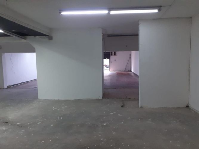 Bodega en arriendo en El Piloto, Cali, 230 m² · foto 2 de 8