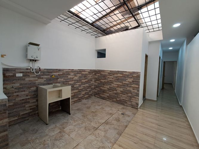 Apartamento de 2 alcobas en arriendo en Granada, Medellín, 85 m² · foto 7 de 20