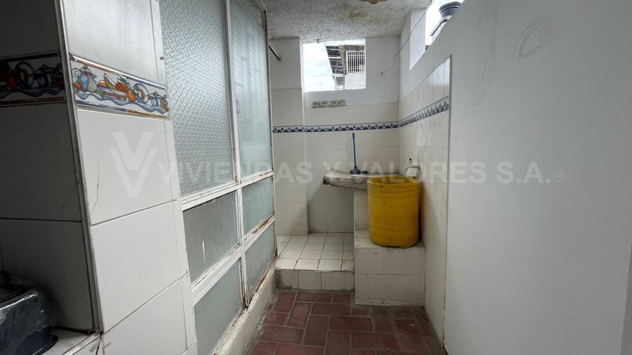 Edificio en venta en Ceiba Ii, Cúcuta, 477 m² · foto 13 de 15