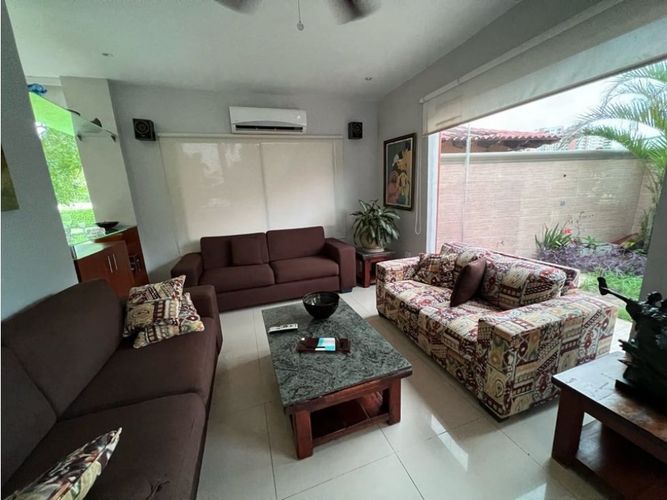Casa de 4 alcobas en arriendo en Conjunto Residencial Villa Campestre, Puerto Colombia, 260 m² · foto 8 de 16