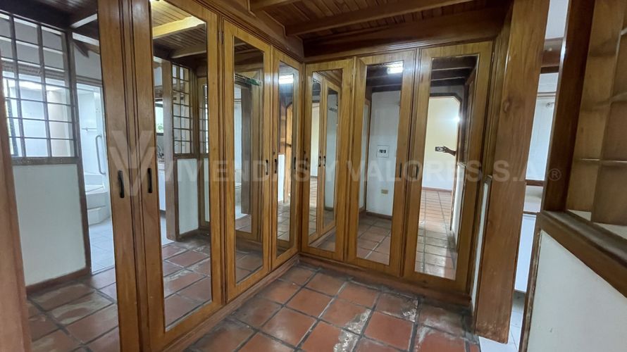 Casa de 4 alcobas en venta en Conjunto Cerrado Firenze, Villa del Rosario, 248 m² · foto 4 de 14