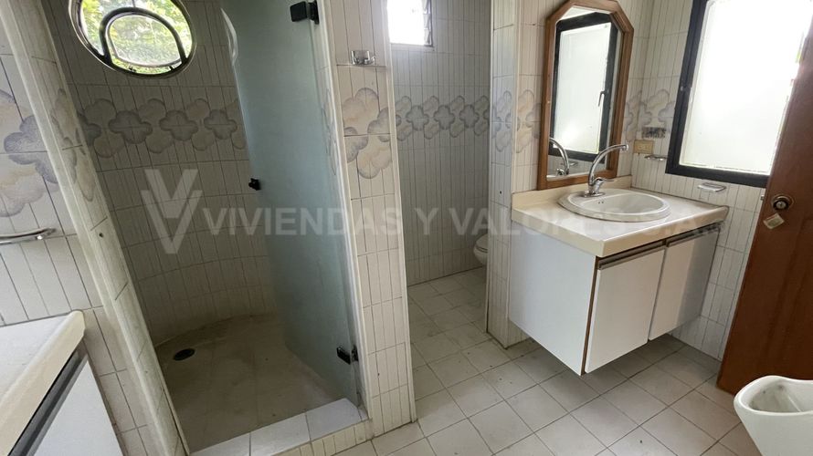 Casa de 4 alcobas en venta en Conjunto Cerrado Firenze, Villa del Rosario, 248 m² · foto 12 de 14