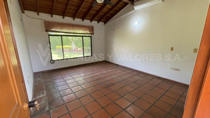 Casa de 4 alcobas en venta en Conjunto Cerrado Firenze, Villa del Rosario, 248 m² · foto 7 de 14