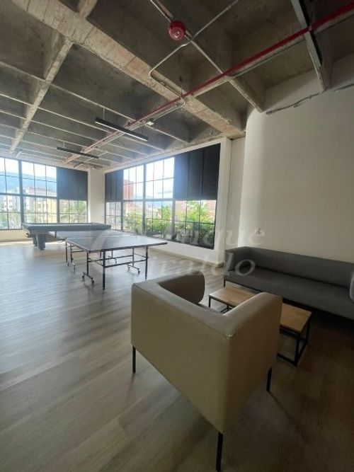 Oficina en venta en Los Colores, Medellín, 9 m² · foto 8 de 10
