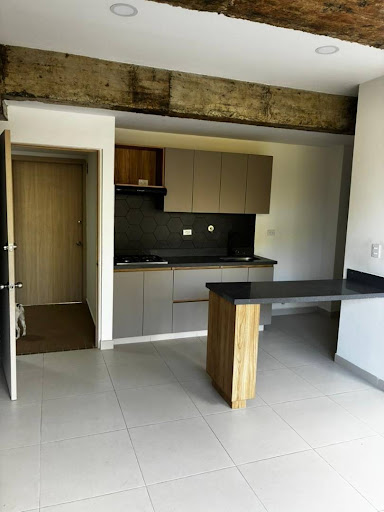Apartamento en arriendo en Centro, Rionegro · foto 2 de 24