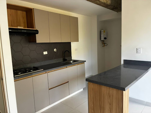 Apartamento en arriendo en Centro, Rionegro · foto 13 de 24