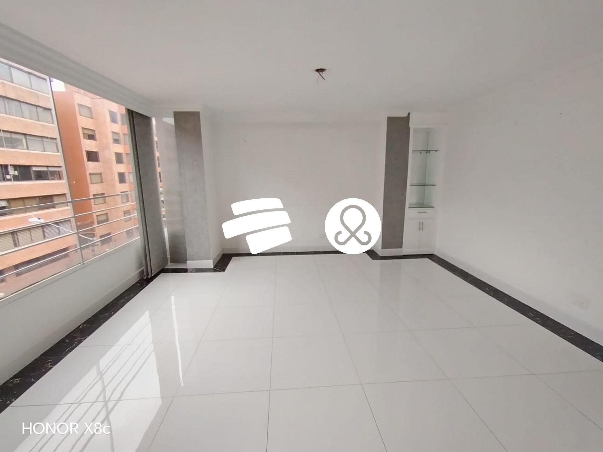 Apartamento en venta en Chico Norte, Bogotá · foto 3 de 8