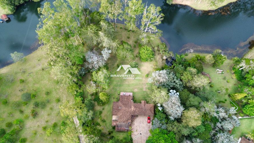 Casa de 6 alcobas en venta en Llano Grande, Rionegro, 500 m² · foto 2 de 22