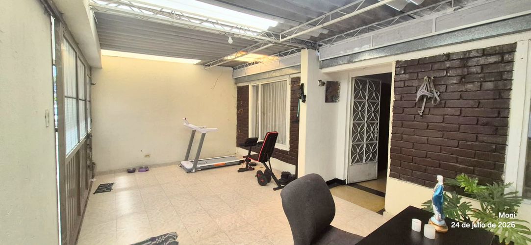 Casa en venta en Alqueria, Bogotá · foto 2 de 24