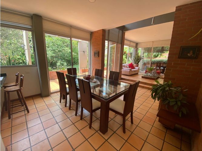 Casa de 5 alcobas en venta en La Buitrera, Cali, 414 m² · foto 10 de 24