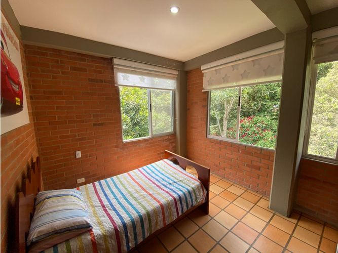 Casa de 5 alcobas en venta en La Buitrera, Cali, 414 m² · foto 11 de 24